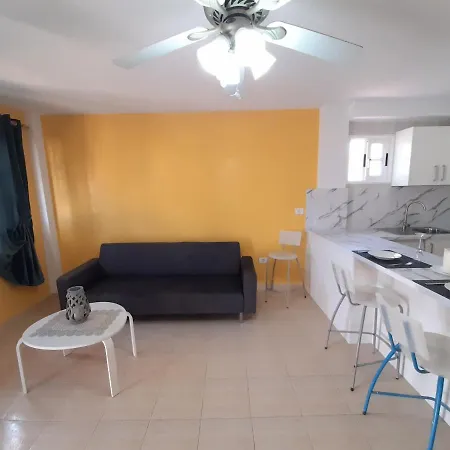 The Heights Deluxe Apartman *